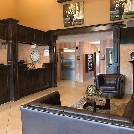 Best Western Plus Fredericton Hotel & Suites Esterno foto