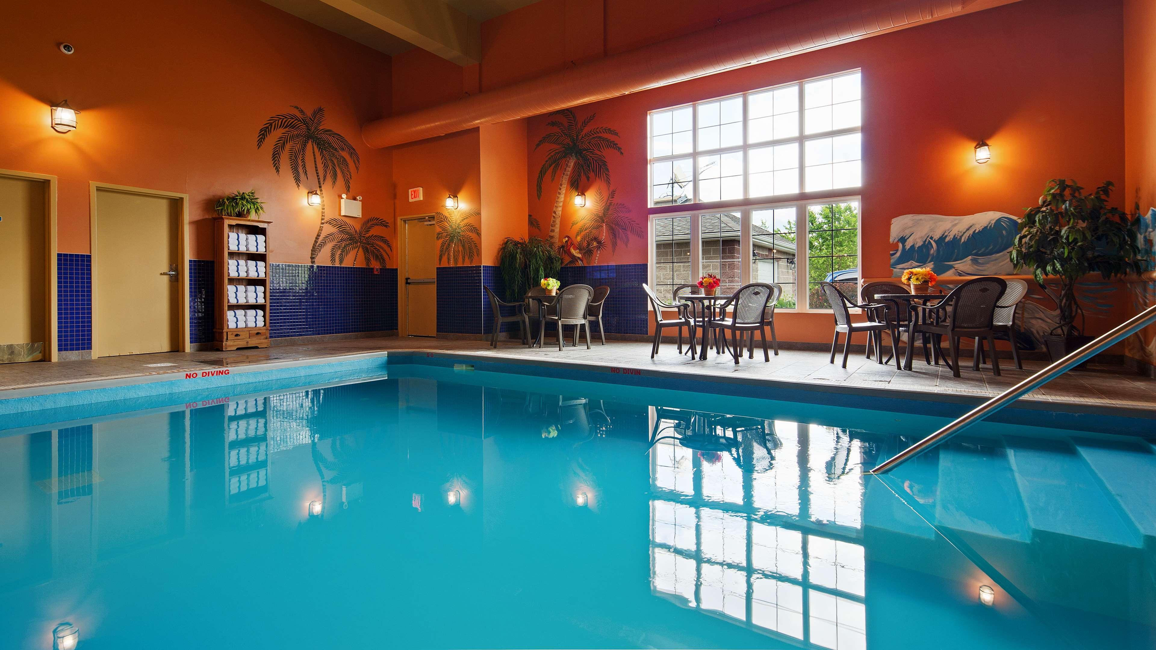 Best Western Plus Fredericton Hotel & Suites Esterno foto