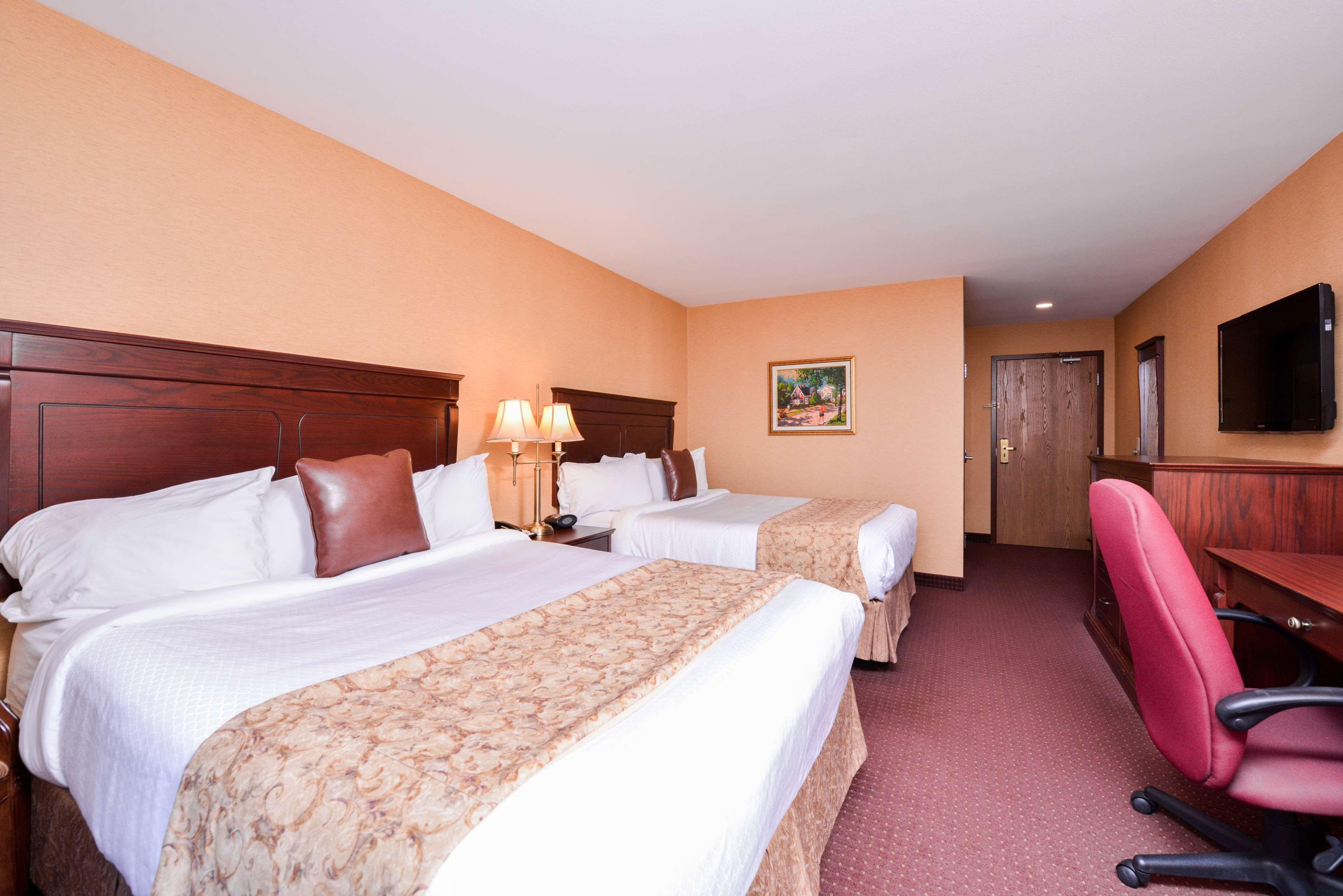 Best Western Plus Fredericton Hotel & Suites Esterno foto