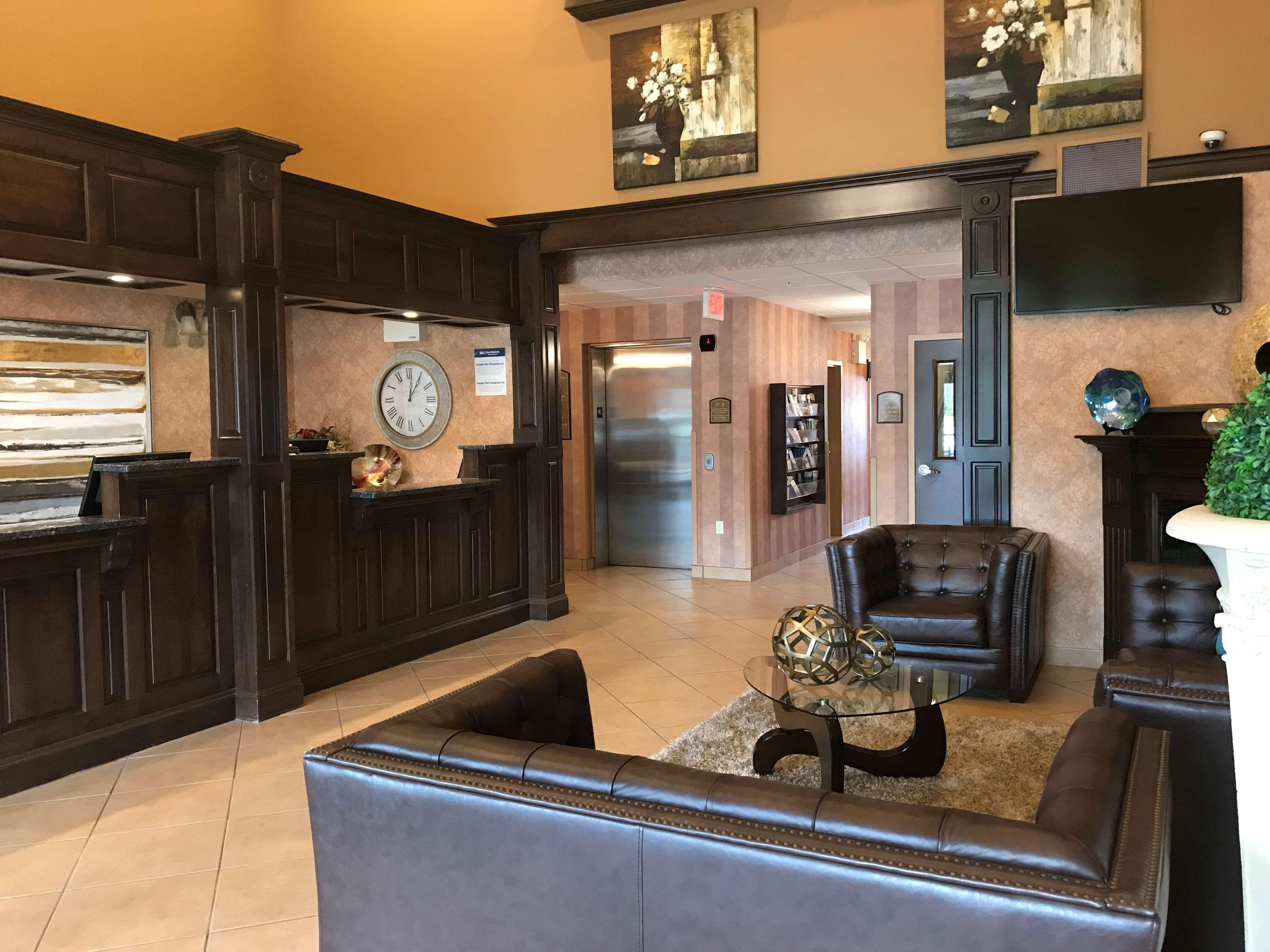 Best Western Plus Fredericton Hotel & Suites Esterno foto