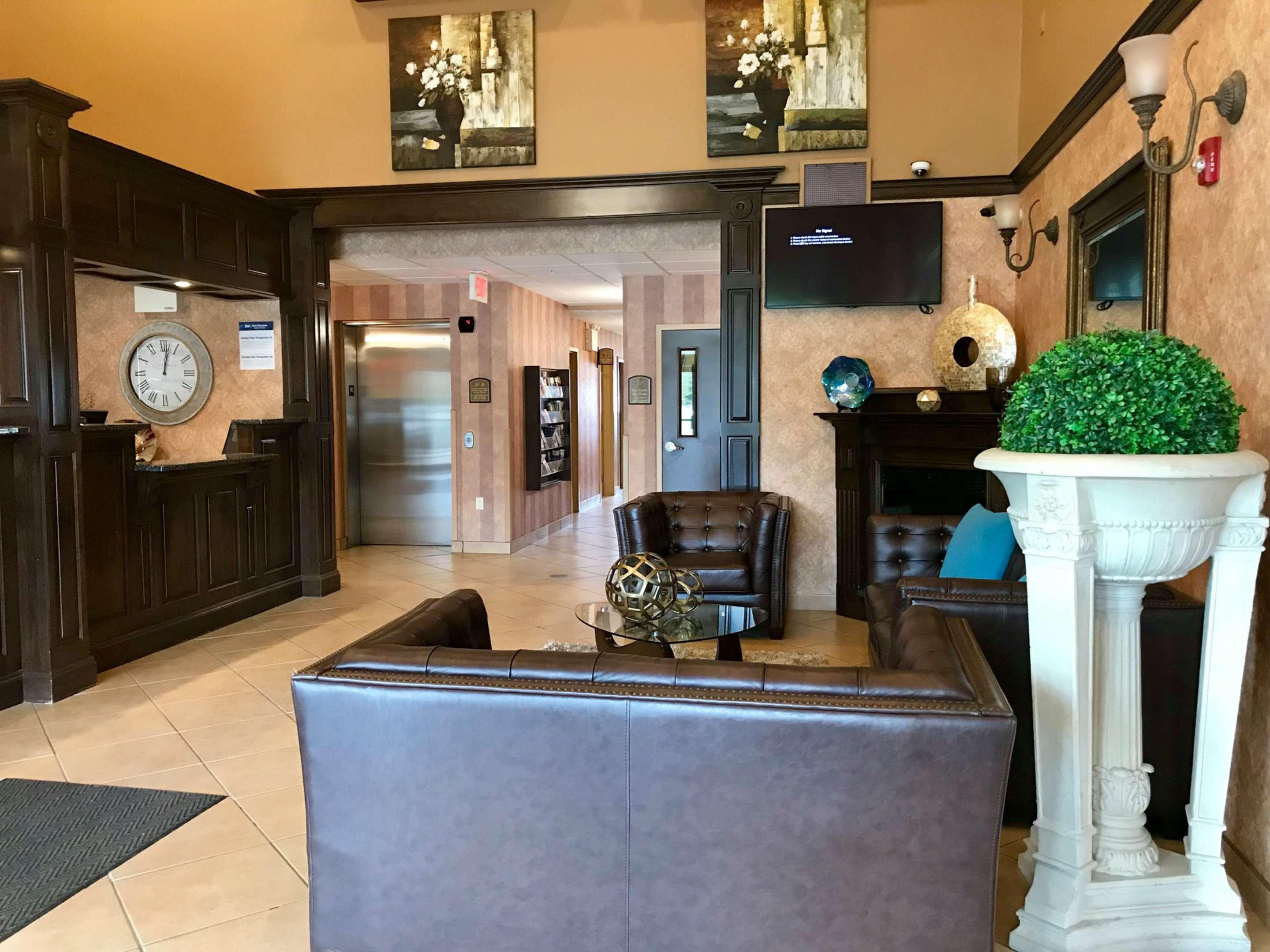 Best Western Plus Fredericton Hotel & Suites Esterno foto
