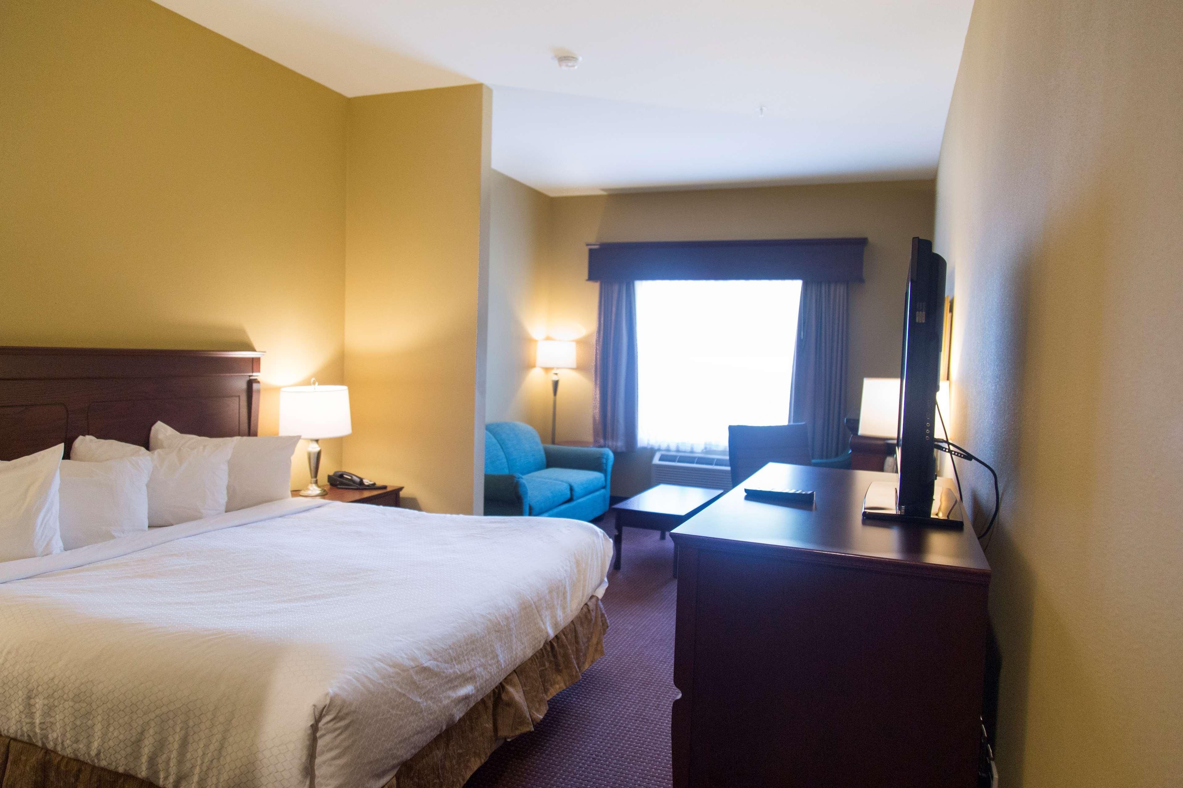 Best Western Plus Fredericton Hotel & Suites Esterno foto
